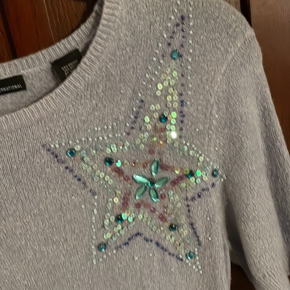 ⭐️RARE Y2K Vintage Moda International Victoria’s Secret Fitted Sweater - Picture 16 of 16